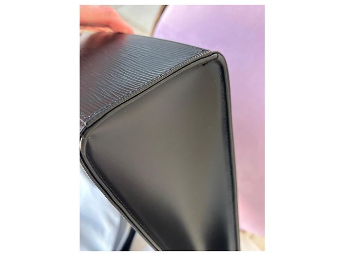 Borsa Louis Vuitton Gémeaux GM in pelle Epi Nero - vista 15
