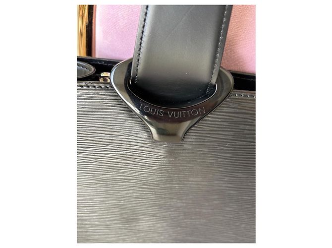 Borsa Louis Vuitton Gémeaux GM in pelle Epi Nero - vista 3