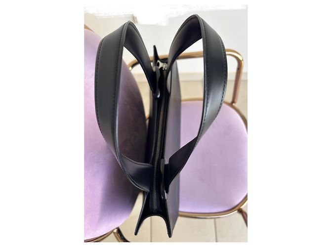 Borsa Louis Vuitton Gémeaux GM in pelle Epi Nero - vista 8