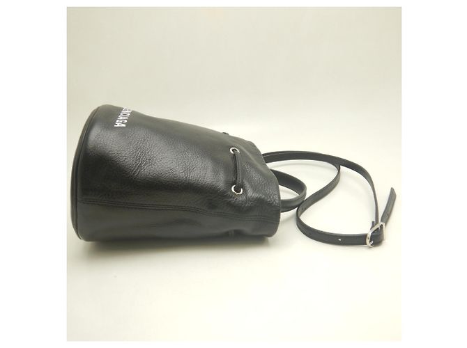 Borsa a tracolla con coulisse Balenciaga Everyday Nero - vista 6