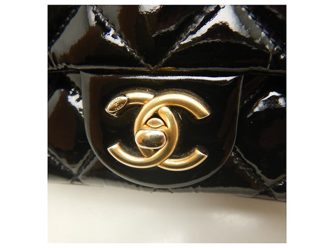 Timeless Borsa a tracolla Chanel Matelassé Nero - vista 13