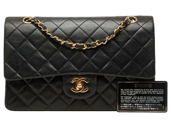 Borsa a tracolla Chanel Matelassé Black Double Flap Nero - vista 12
