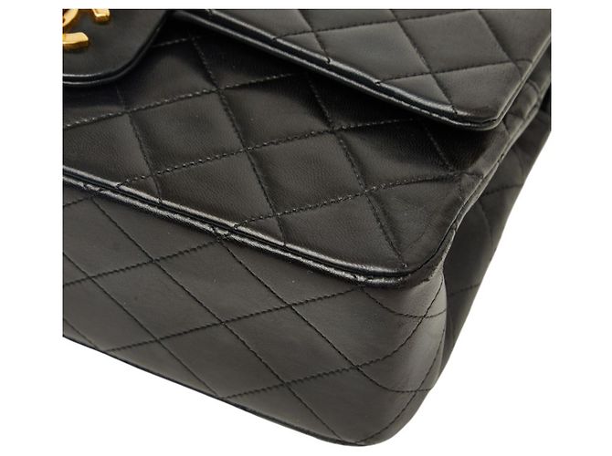 Borsa a tracolla Chanel Matelassé Black Double Flap Nero - vista 4