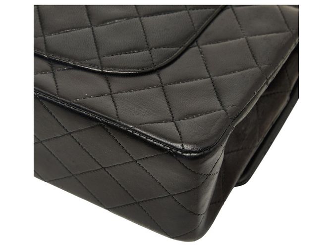 Borsa a tracolla Chanel Matelassé Black Double Flap Nero - vista 6