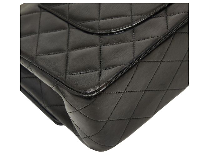 Borsa a tracolla Chanel Matelassé Black Double Flap Nero - vista 7