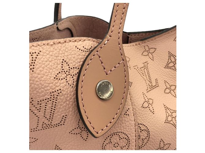 Louis Vuitton Mahina Hina PM Handtasche - vista 5