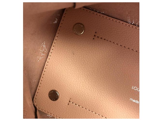 Louis Vuitton Mahina Hina PM Handtasche - vista 8