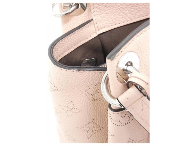 Borsa a tracolla Louis Vuitton Mahina Sèvres M41789 - vista 5
