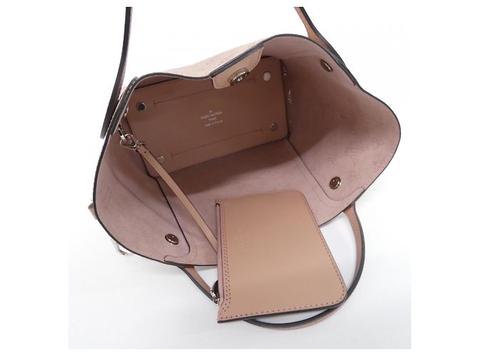 Borsa Louis Vuitton Mahina Hina PM M54353 - vista 5