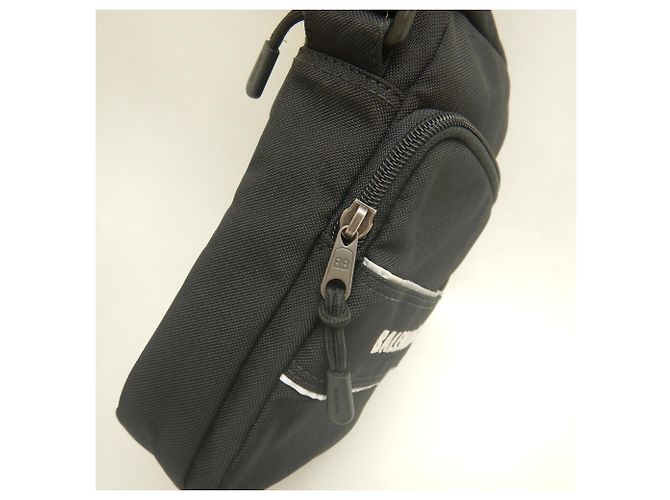 Borsa a tracolla Balenciaga Sport Messenger 638657 Nero - vista 8