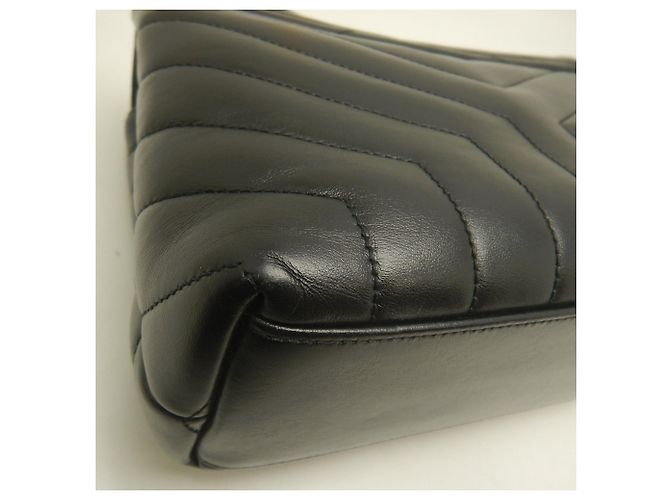 Borsa a tracolla Yves Saint Laurent Loulou Small Matelassé Nero - vista 14