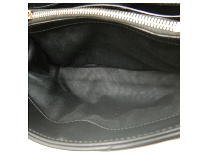Borsa a tracolla Yves Saint Laurent Loulou Small Matelassé Nero - vista 20