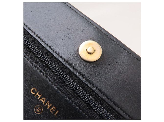 Borsa a tracolla Chanel Boy con catena Nero - vista 10