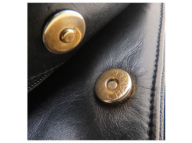 Borsa a tracolla Chanel Boy con catena Nero - vista 11