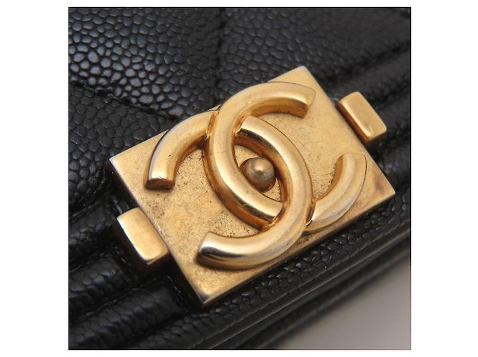 Borsa a tracolla Chanel Boy con catena Nero - vista 17