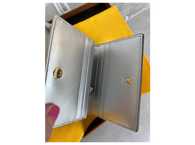 Cartera MCM de cuero plateado Plata - vista 7