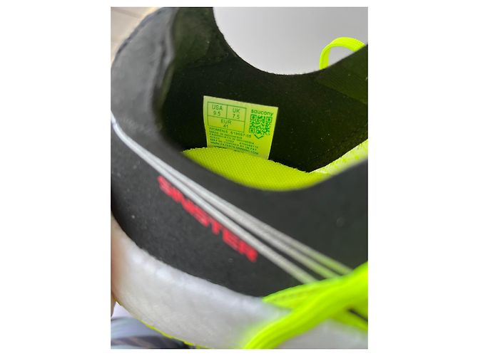 Autre Marque Scarpe da running Saucony Sinister da donna Nero Giallo - vista 13