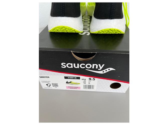 Autre Marque Scarpe da running Saucony Sinister da donna Nero Giallo - vista 5