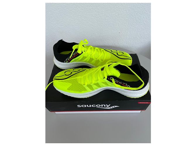 Autre Marque Scarpe da running Saucony Sinister da donna Nero Giallo - vista 7