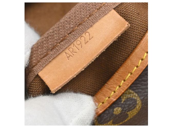 Louis Vuitton Saumur Monogram Canvas 35 Braun - Ansicht 7