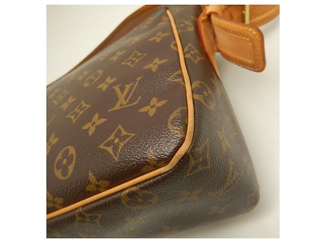 Louis Vuitton Monogram Vivacite GM Schultertasche Braun - Ansicht 17