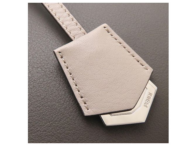 Borsa a tracolla Fendi By The Way Medium Marrone - vista 15