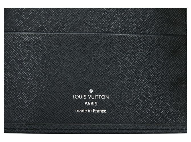 Louis Vuitton Taiga Agenda MM Notebook Cover Noir - vue 8