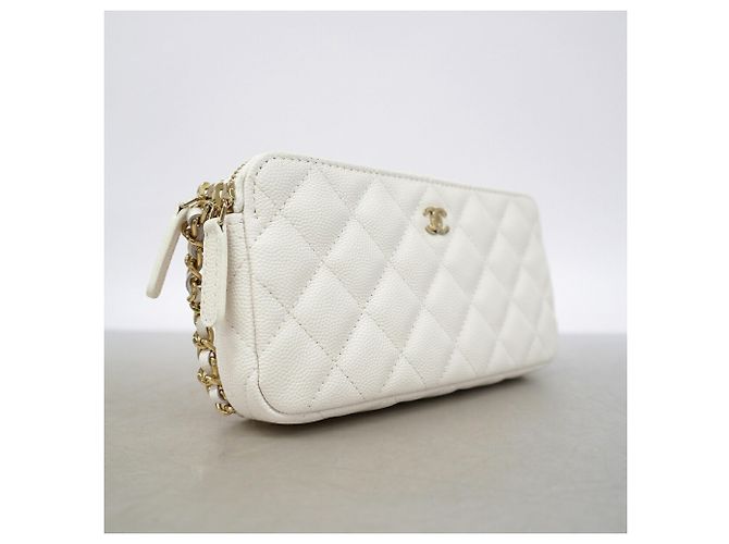 Borsa a tracolla Chanel Matelassé Bianco - vista 2