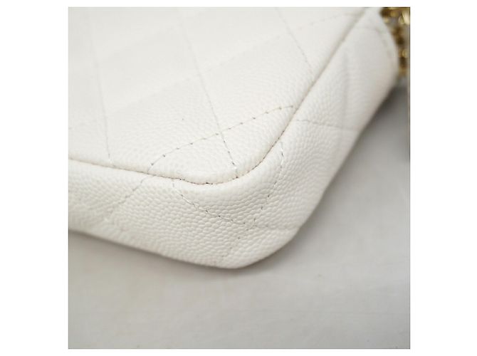 Borsa a tracolla Chanel Matelassé Bianco - vista 6
