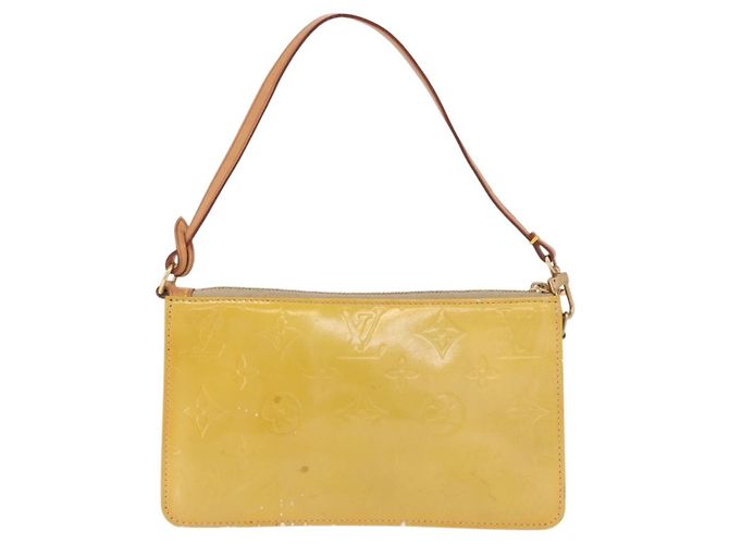Louis Vuitton Lexington Pochette Monogram Vernis Beige - vista 2