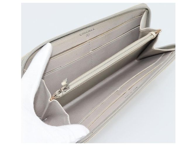 Cartera larga CHANEL de piel Ivory Silver CC Auth bs36634 Plata Crudo - vista 10