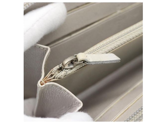Cartera larga CHANEL de piel Ivory Silver CC Auth bs36634 Plata Crudo - vista 19