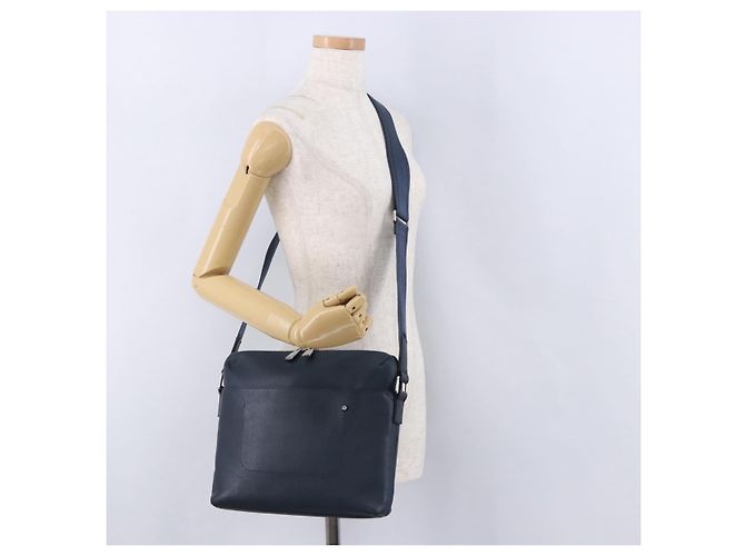 LOUIS VUITTON Taiga Grigri Messenger PM Borsa a tracolla Navy M30236 Auth bs36319 Blu navy - vista 24
