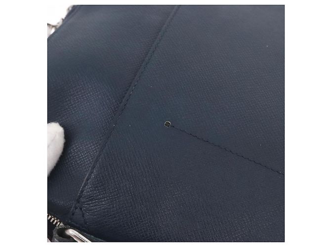 LOUIS VUITTON Taiga Grigri Messenger PM Borsa a tracolla Navy M30236 Auth bs36319 Blu navy - vista 9
