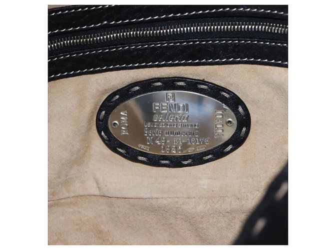 FENDI Schultertasche aus Leder Schwarz Silber Auth 192479A - Ansicht 20