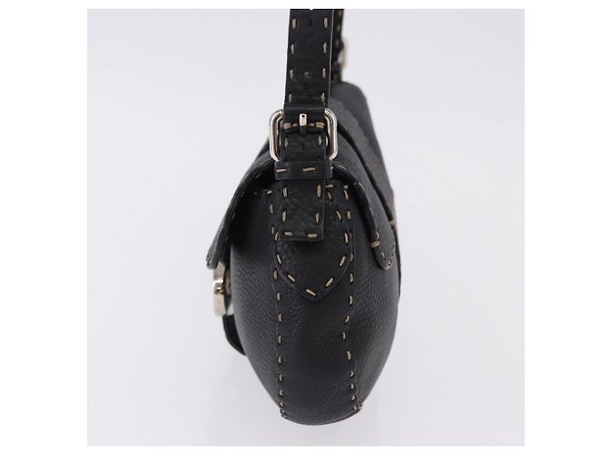 FENDI Schultertasche aus Leder Schwarz Silber Auth 192479A - Ansicht 3