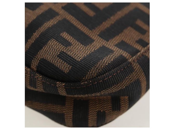 Borsa a tracolla FENDI Zucca Canvas Mamma Baguette Brown Black Auth BA14215V Marrone Nero - vista 16