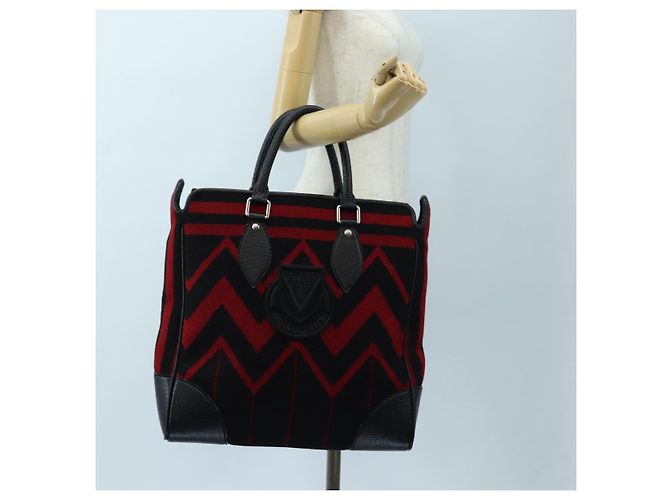 Borsa a mano LOUIS VUITTON Covervale in lana rossa M95241 LV Auth am12090SAV Rosso - vista 27
