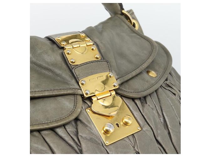 Borsa a tracolla Miu Miu Matelassé in pelle grigia e oro autentica 194661A Marrone D'oro - vista 10