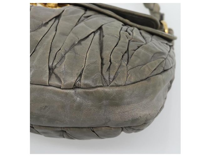 Borsa a tracolla Miu Miu Matelassé in pelle grigia e oro autentica 194661A Marrone D'oro - vista 9