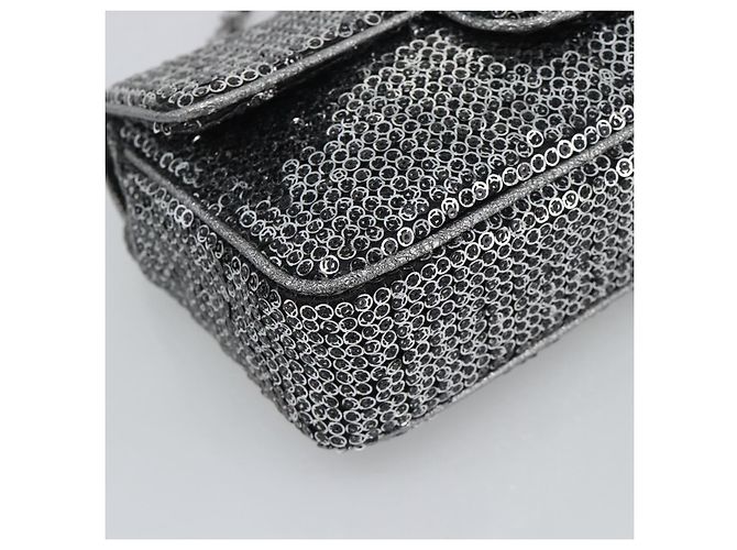 Borsa a tracolla CHANEL Matelasse 25 con catena e paillettes argento CC Auth BA14607SM - vista 15