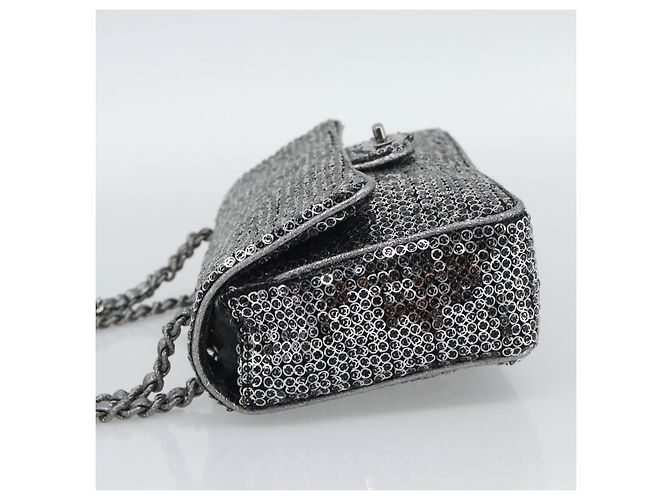 Borsa a tracolla CHANEL Matelasse 25 con catena e paillettes argento CC Auth BA14607SM - vista 3