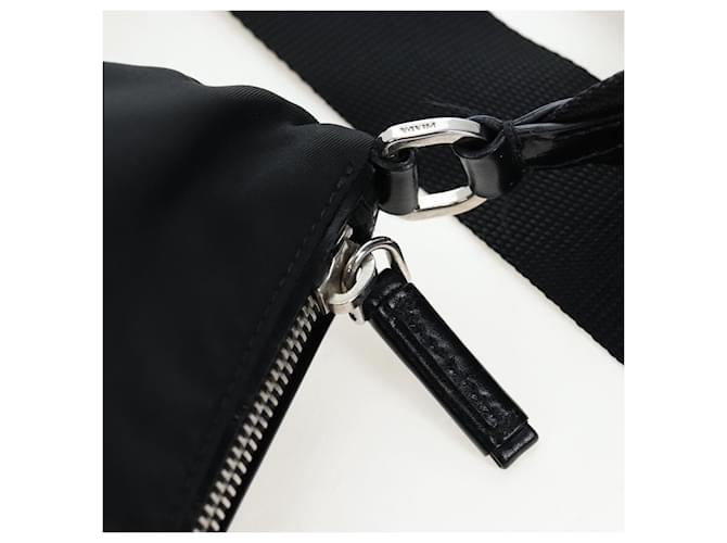Borsa a tracolla PRADA Nylon Nero Argento Auth 192490V - vista 23
