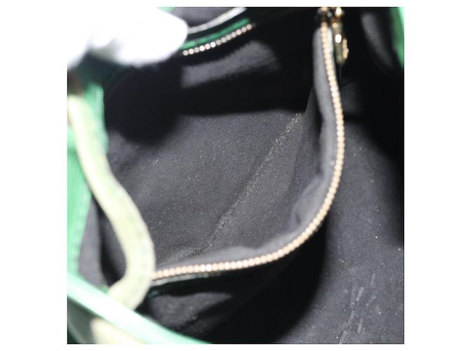 Borsa a tracolla LOUIS VUITTON Epi Petit Noe Green M44104 LV Auth ka5509 Verde - vista 20