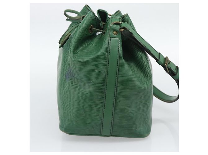 Borsa a tracolla LOUIS VUITTON Epi Petit Noe Green M44104 LV Auth ka5509 Verde - vista 4
