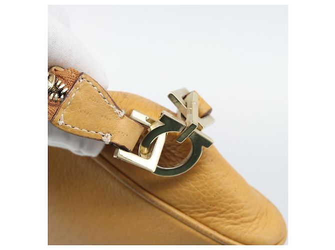Borsa a tracolla Salvatore Ferragamo Gancini in pelle marrone e oro autentica 192432 - vista 10