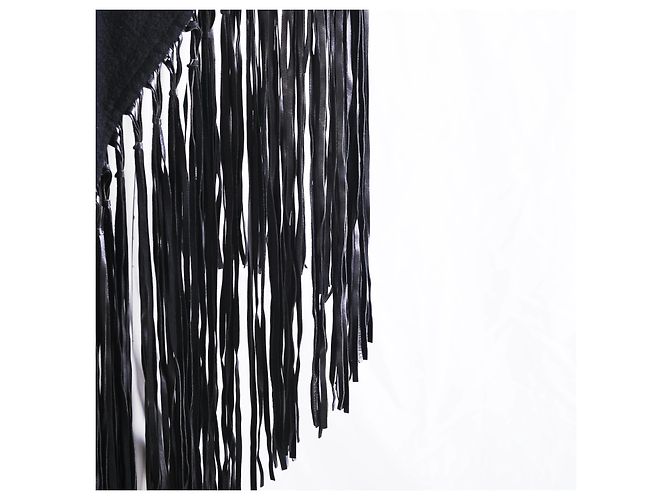 Chal de flecos Hermès de cachemira y cuero negro - vista 4