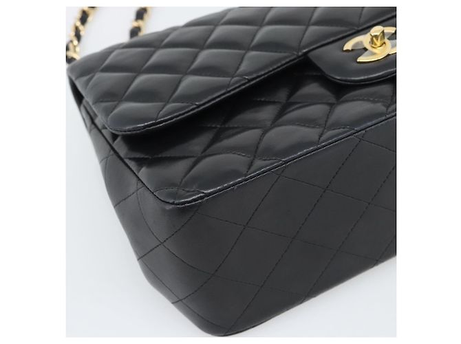 Borsa a tracolla CHANEL Matelasse 30 in pelle d'agnello con catena, oro e nero, CC Auth 194866SM D'oro - vista 14