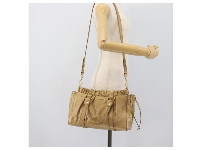 Borsa a mano Miu Miu in pelle 2way Beige Gold Auth 194762M D'oro - vista 25