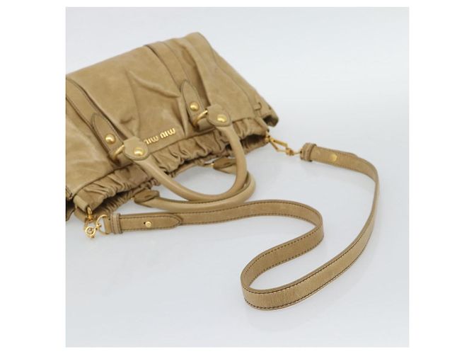 Borsa a mano Miu Miu in pelle 2way Beige Gold Auth 194762M D'oro - vista 9